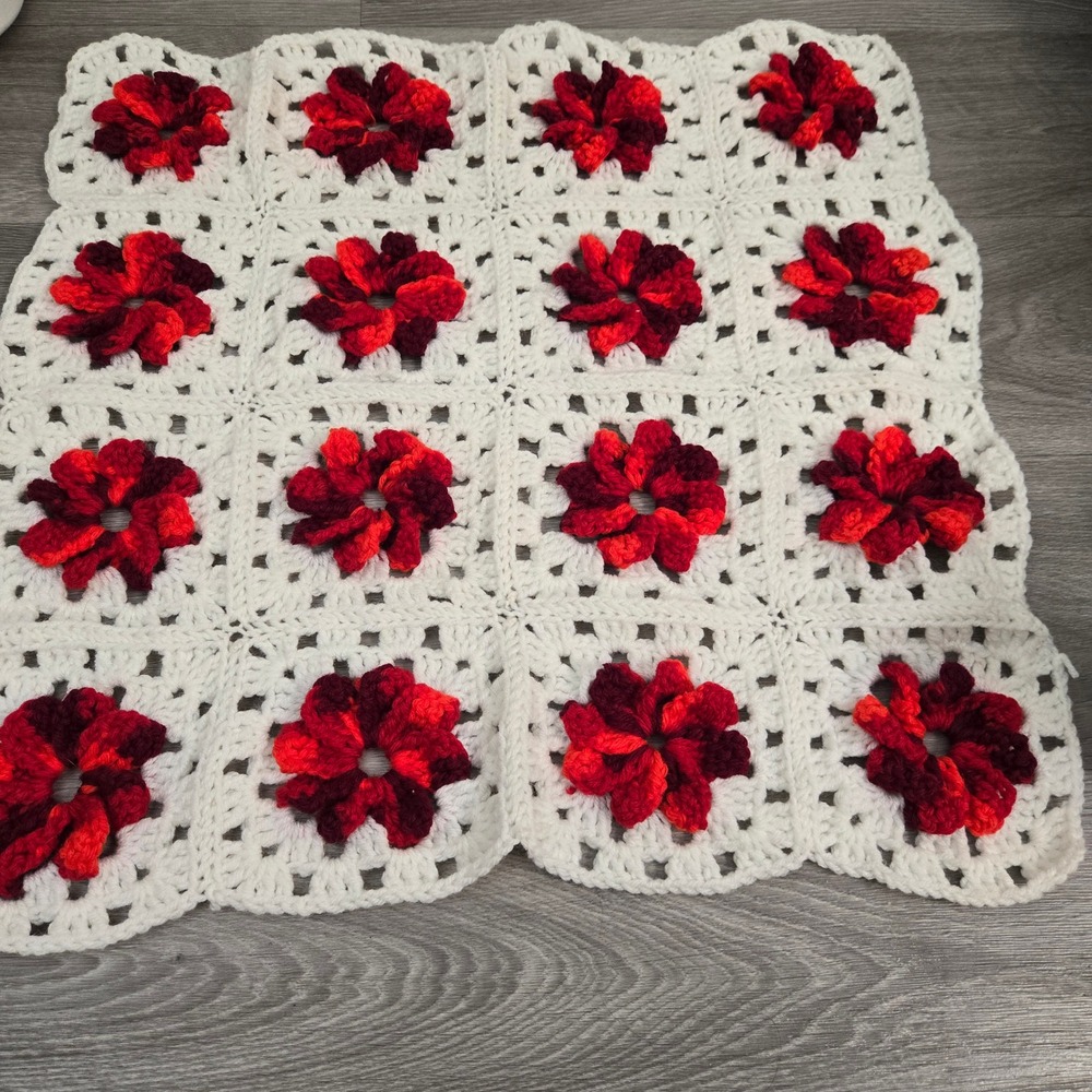 Handmade White Red Crochet Granny Square Throw 21x20 Floral Boho Scalloped Edge